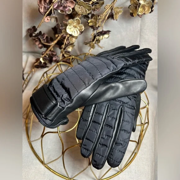 Moncler Black GUANTI Quilted Leather Wool Women’s Gloves Size Medium - Picture 3 of 11